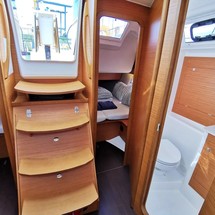 Dufour 390