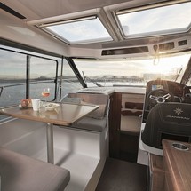 Jeanneau Merry Fisher 895