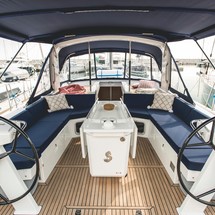 Beneteau Oceanis 51.1