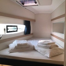 Fountaine Pajot Lucia 40