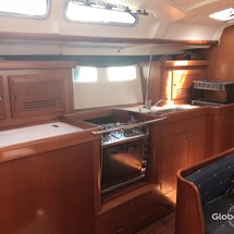 Beneteau Oceanis 423