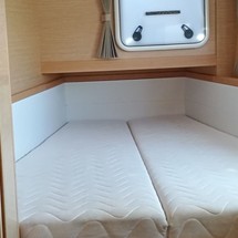 Lagoon 39