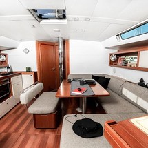 Beneteau Oceanis 45