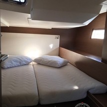 Beneteau Oceanis 51.1