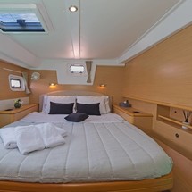 Lagoon 500