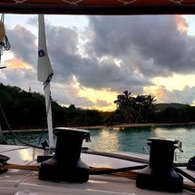 Fountaine Pajot Lucia 40