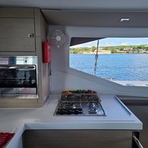 Fountaine Pajot Lucia 40