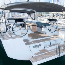 Beneteau Oceanis 55