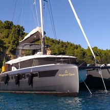 Lagoon 50