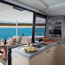 Fountaine Pajot Lucia 40