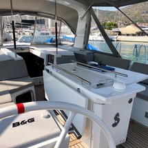 Beneteau Oceanis 51.1