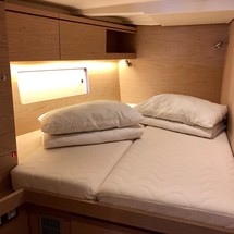 Beneteau Oceanis 51.1