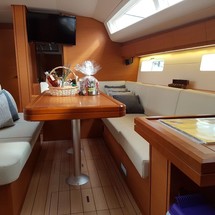 Jeanneau 54