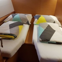 Jeanneau 54