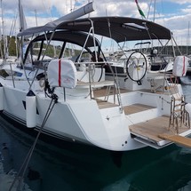 Jeanneau 54