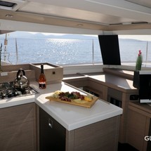 Fountaine Pajot Astréa 42