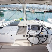 Lagoon 450 F