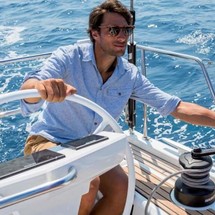 Beneteau Oceanis 46