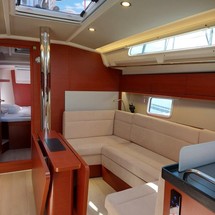 Hanse 418