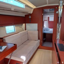Hanse 418