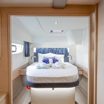 Fountaine Pajot Astréa 42