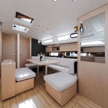 Beneteau Oceanis 46