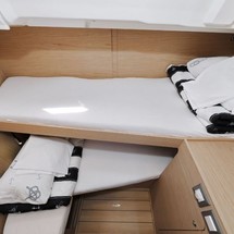 Beneteau Oceanis 46