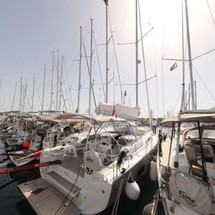 Beneteau Oceanis 46