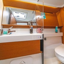 Jeanneau Sun Odyssey 410