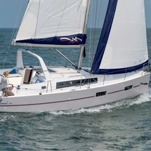 Beneteau Oceanis 38