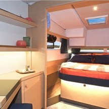 Fountaine Pajot Lucia 40