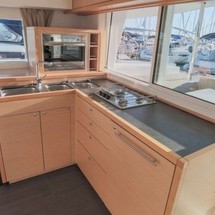 Lagoon 400 S2