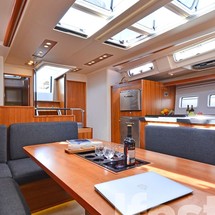 Hanse 575