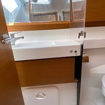 Beneteau Oceanis 41.1