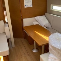 Beneteau Oceanis 41.1