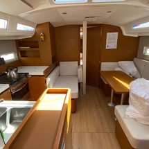 Beneteau Oceanis 41.1