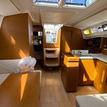 Beneteau Oceanis 41.1