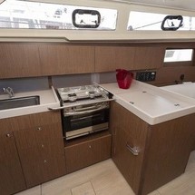 Beneteau Oceanis 41.1