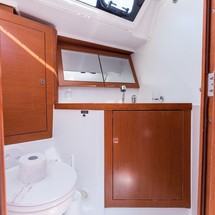 Beneteau Oceanis 45