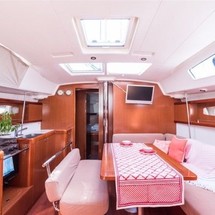Beneteau Oceanis 45
