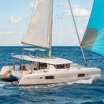 Lagoon 42