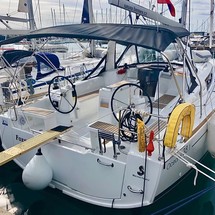Beneteau Oceanis 38