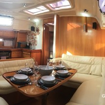 Bavaria 42 Cruiser