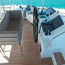 Lagoon 560