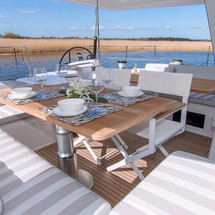 Hanse 675