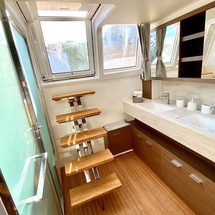 Lagoon 620