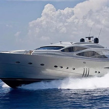 Pershing 90