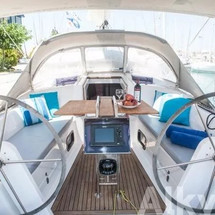 Hanse 345