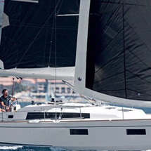 Beneteau Oceanis 38.1