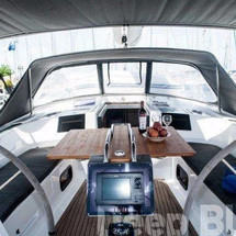 Hanse 415